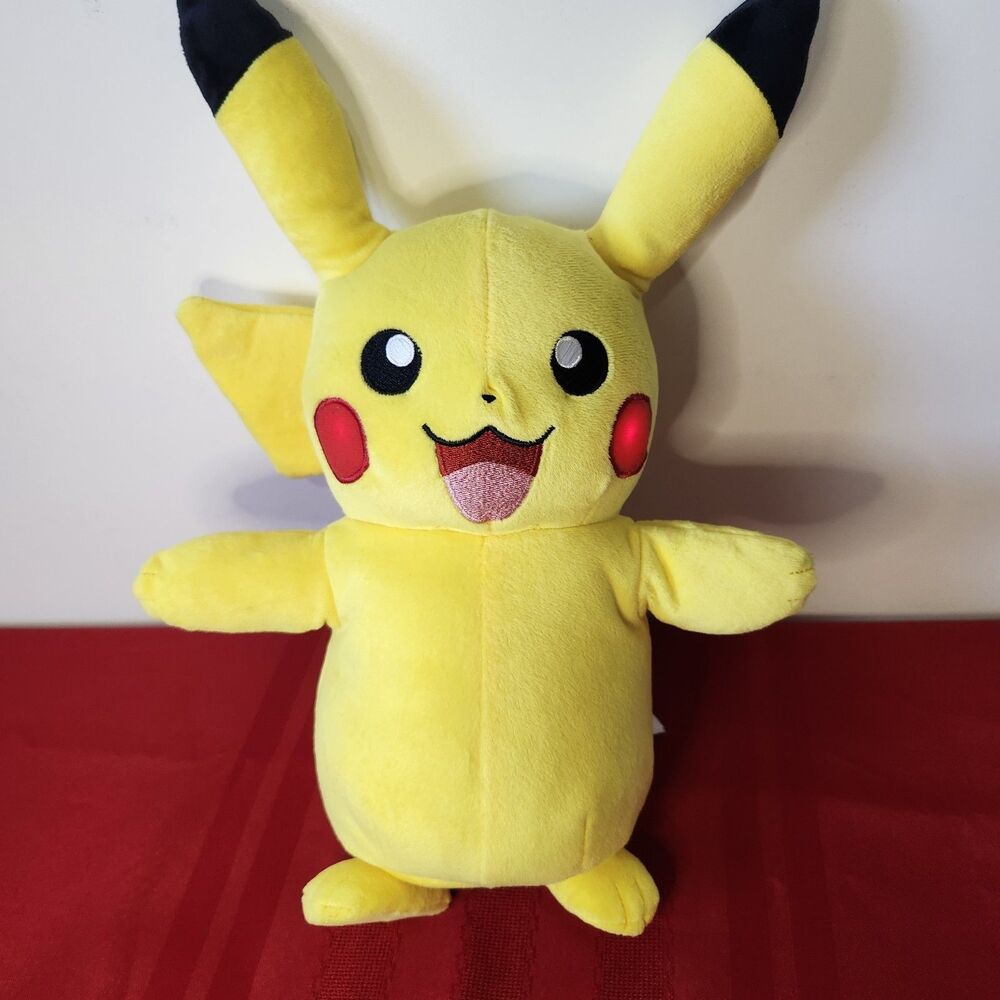 Pokémon Electric Charge Pikachu Interactive Plush Lights Sounds 13” Tested